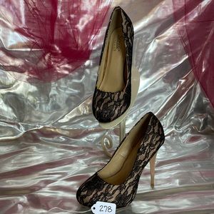 SAMPLE #278 - Sizzle 871M Black Lace/ Taupe